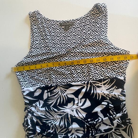 Tommy Bahama Mixed Print Midi Dress Womens Large Black Hawaiian Tribal Knit - Picture 8 of 9